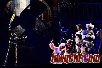 ����8lһ���˹�����Ƶ